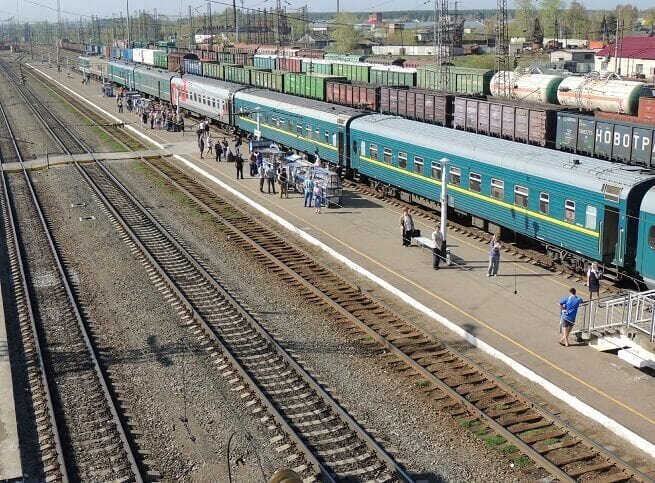 
Так как страна у нас огромная, то и вариантов, куда отправится на поезде тоже великое множество, в том числе: