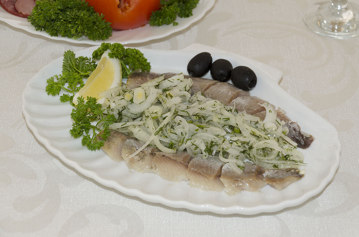         изображение взято с сайта http://galeon-kerch.ru/recipes/seledka-po-kerchenski-2