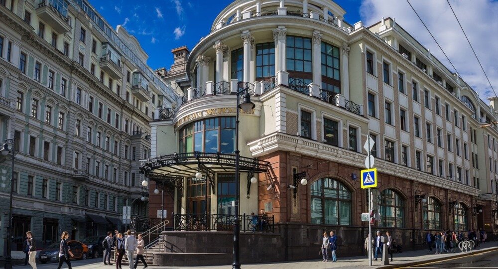 Новое здание ВШЭ прямо в центре Москвы, в 15 минутах ходьбы от Кремля