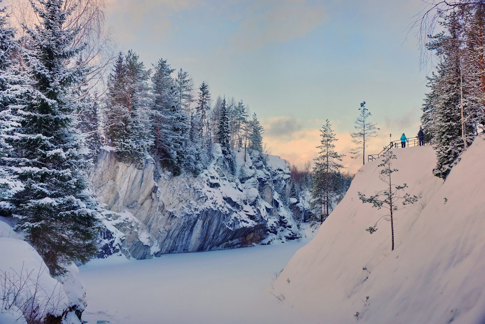 Туристический комплекс, расположенный в Сортавальском районе Республики Карелия. 