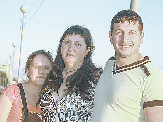 фото: Из личного архиваЛера с Аленой и Александром на Байкале. После «изнасилования» прошло около семи месяцев.