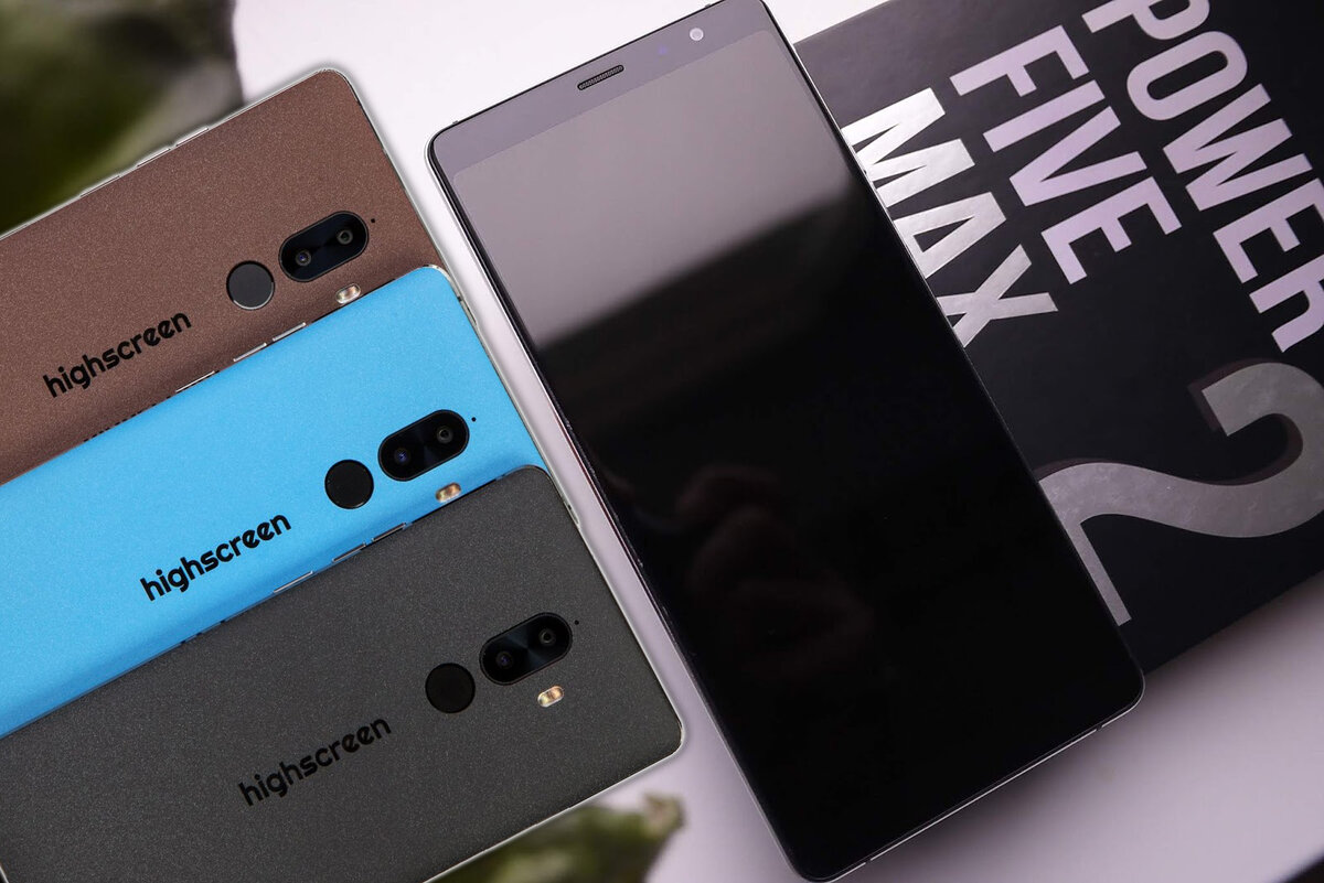 Внешне Highscreen Power Five Max 2 отличается текстурированной задней панелью в интересной цветовой гамме.