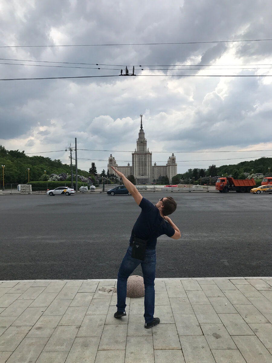 Сила у тебя внутри, а снаружи мир который гнётся 