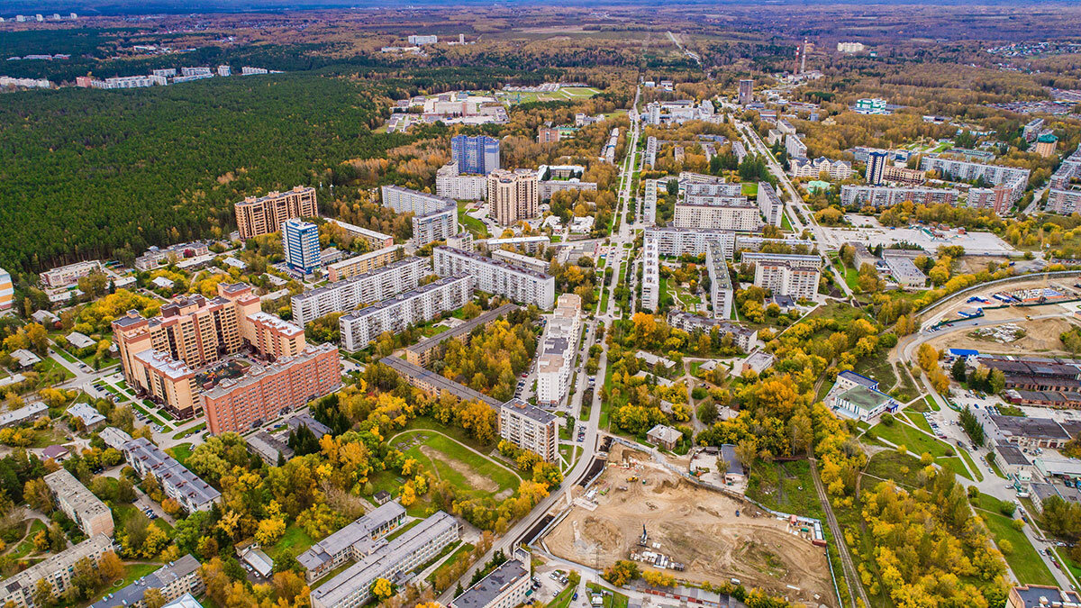 Наукоград небольшой город. Академгородок Новосибирская область. Академический городок Новосибирск. Микрорайон щ Академгородка Новосибирск. Микрорайон ща Академгородок.