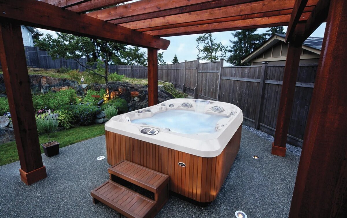 Гидромассажный спа бассейн Jacuzzi J-480