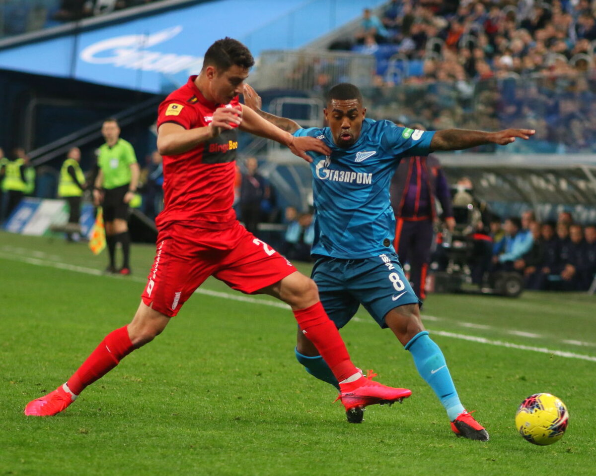 Петербургский "Зенит" не смог обыграть "Уфу"