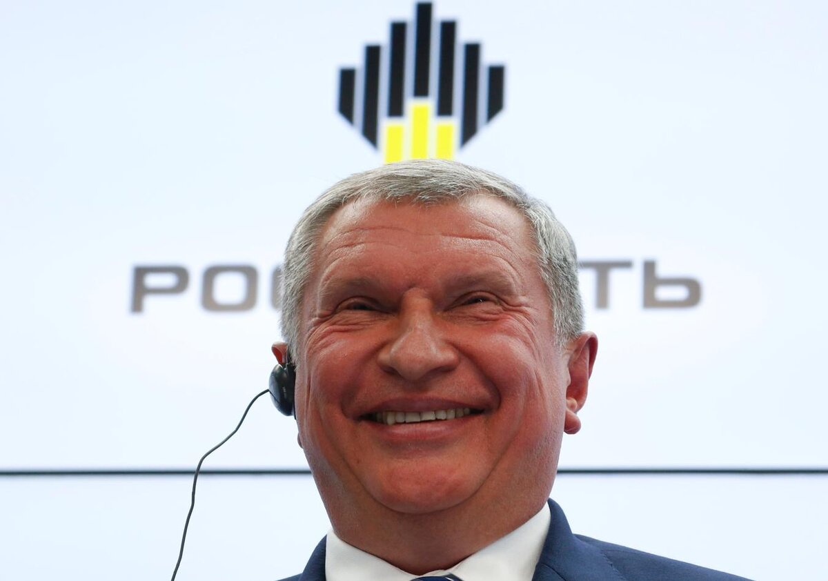 Сечин рад обрушению рубля