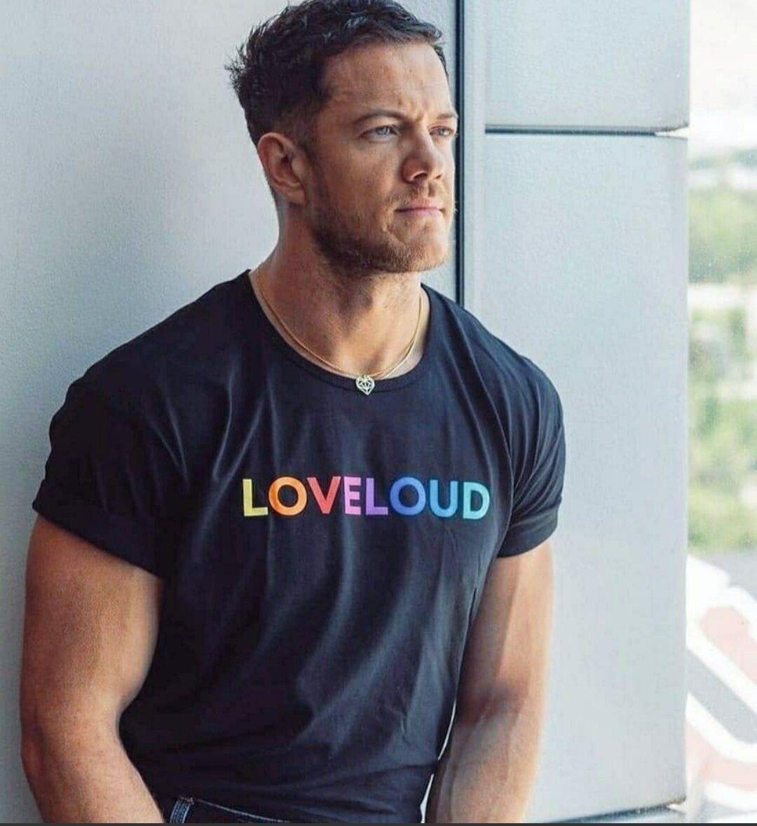 Дэн Рейнольдс. Источник инстаграмм аккаунт @danreynolds_fan