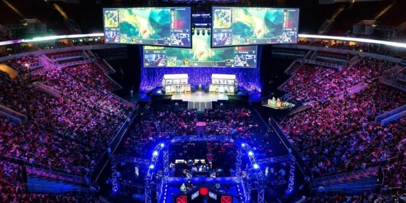 Зал зрителей на Чемпионате по Dota 2