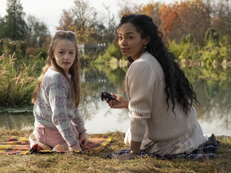 Призраки усадьбы Блай
The Haunting of Bly Manor, сериал (1 сезон/9 серий), 2020 (16+)
.
Жанр: Драма, Ужасы.
Страна: США
Режиссёр: Киран Фой, Лайам Гэвин, Аксель Кэролин, Майк Флэнеган, Бен Хоулинг, Ивэн Кац, Иоланда Рамке.
Рейтинг Кино Поиск - 7,4
Рейтинг MDb - 7,8