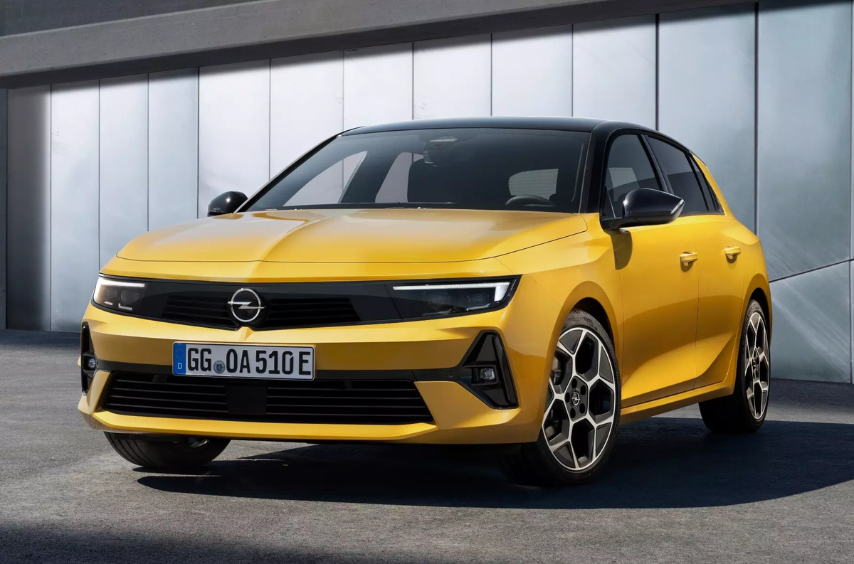 Opel Astra 2021