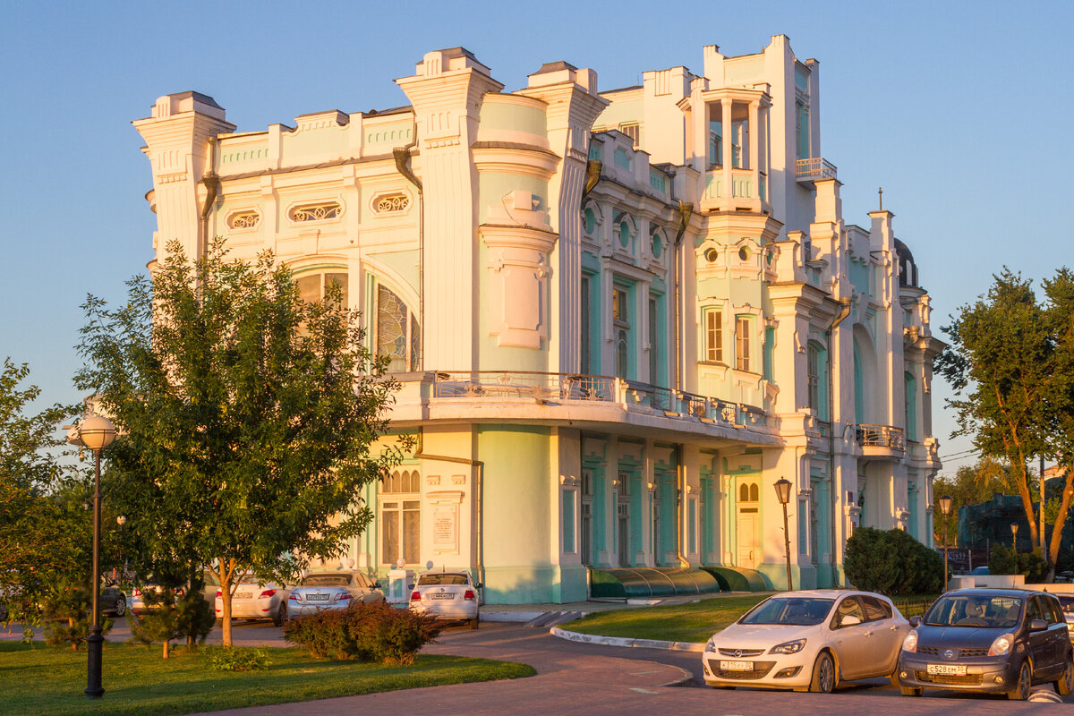 Астрахань дворец