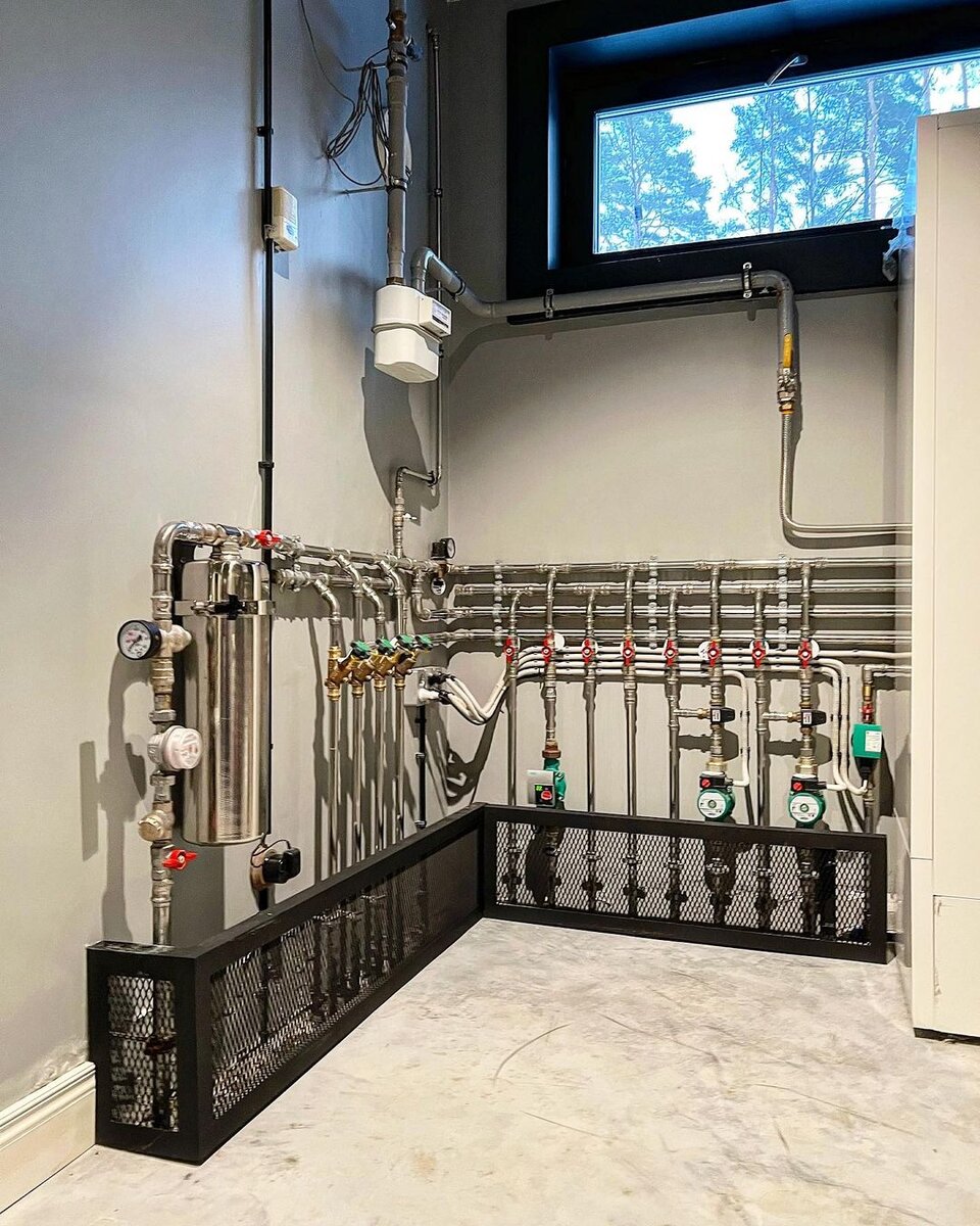 Отопительный сезон фото. Отопление спб холодно. Дали отопление спб. Дали отопление спб. Когда включают отопление осенью по норме.