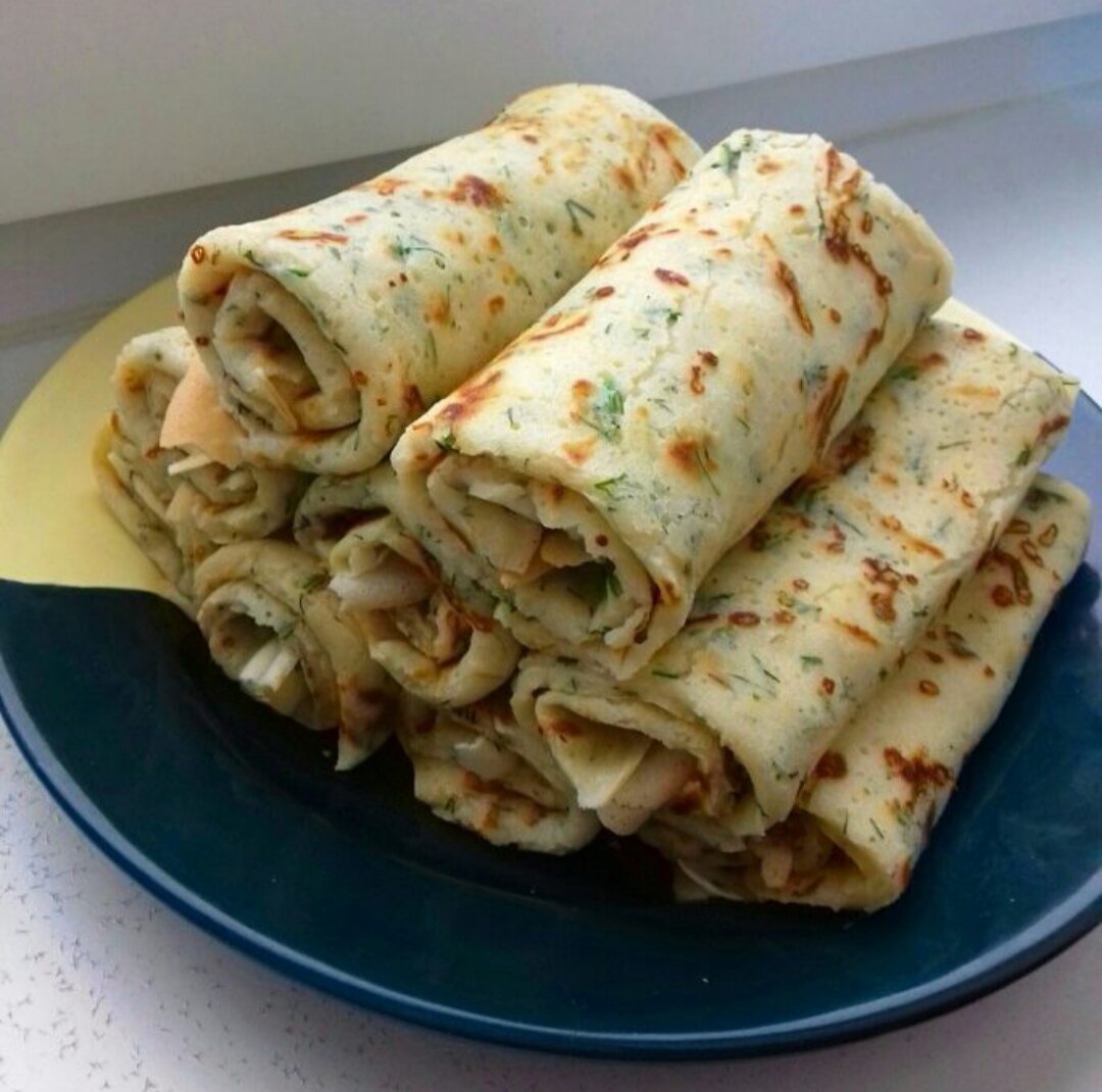 Блины с сыром и  зеленью. Фото автора 