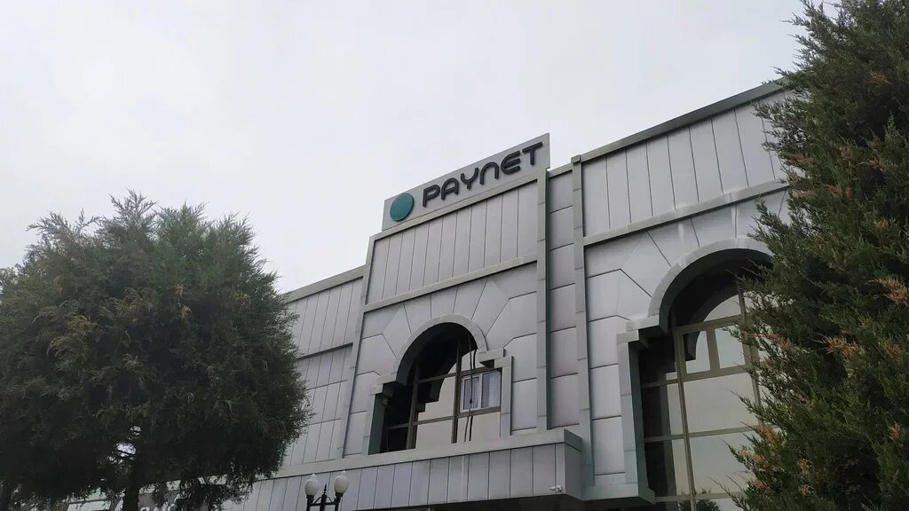 Ахмадбой узбекистан дом. Рынок орехов. Булунгур уй жой. Компании узбекистана. Зил-130 грузовой узбек.