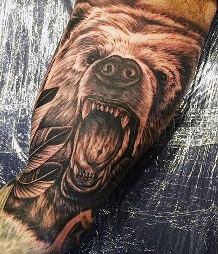 Медведи в лесу, тату рукав