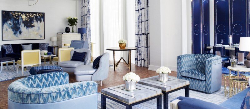 Дизайн - Студия Девида Колинса (DAVID COLLINS STUDIO). Оформление гостиной в Ritz Carlton Residences, Бангкок, Таиланд