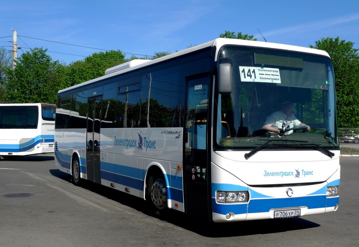 Карта полета санкт-петербург калининград. Маршрут путешествия по европе. Санкт петербург калининград автобус. Автобусы калининград. Красный двухэтажный автобус.