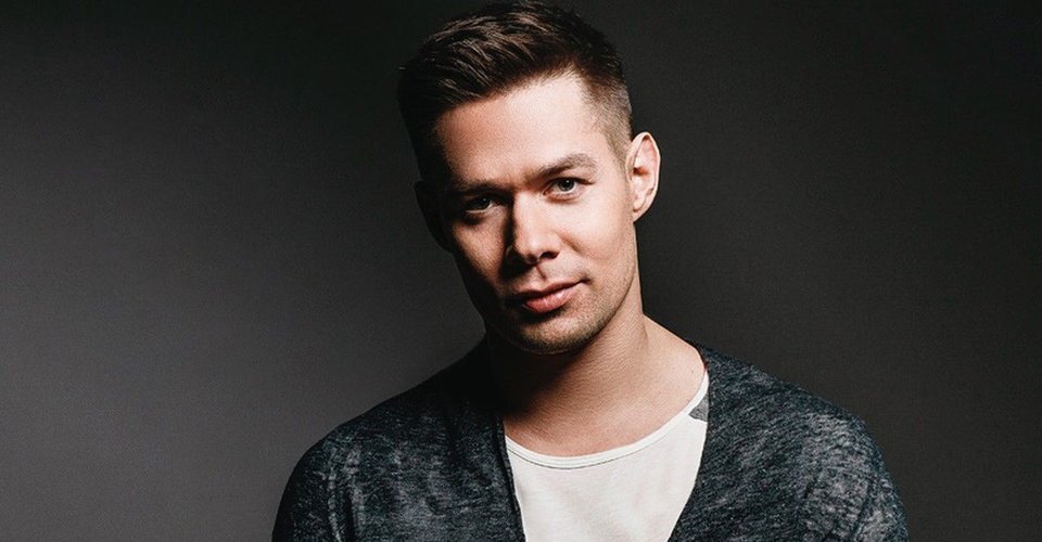 Стас Пьеха  13 августа 1980 г. певец, шоумен