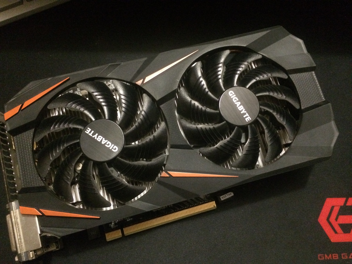 Владелец бережно относился ко всем комплектующим, что хороший знак