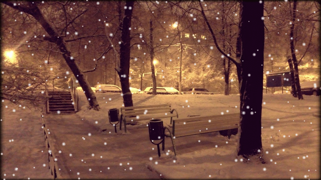 Падающий снег на улице