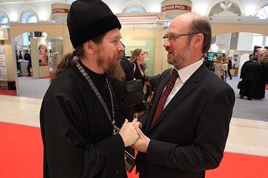 
Александр Щипков (справа)