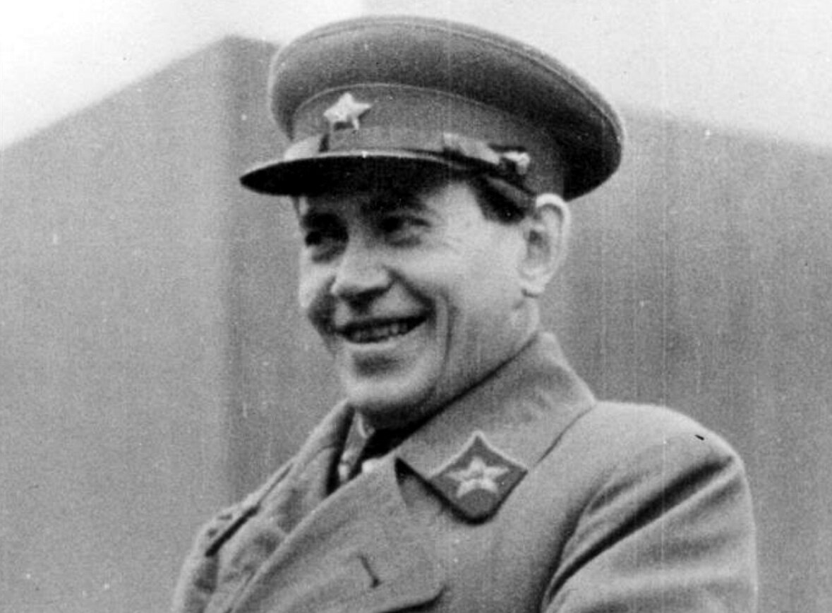 Николай Ежов - руководитель НКВД с 1936 по 1938 г.г.