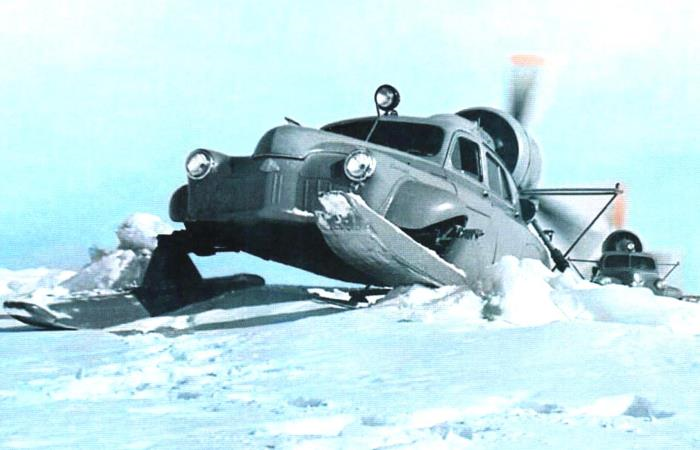Любопытный автомобиль для военных.