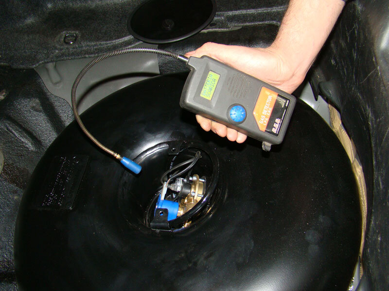 Гбо утечка газа. Гбо утечка газа. Гбо утечка газа. Утечка гбо. Течеискатель газа гбо пропан.