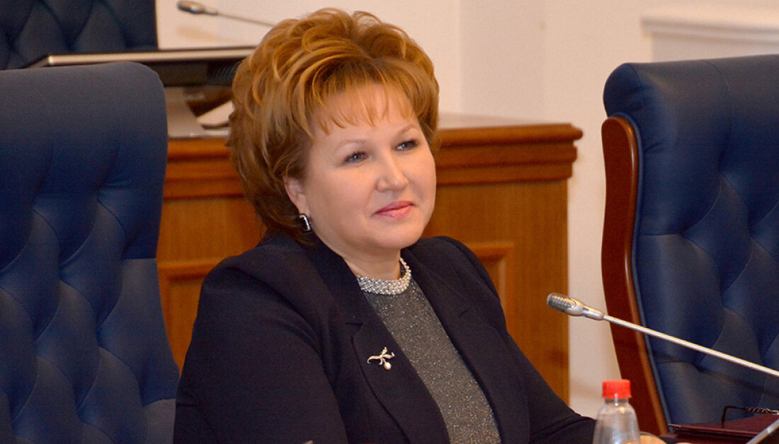 Источник фото: https://53news.ru/images/wsscontent/articles/2018/11/elena-pisareva-lyudyam-na-mestakh-vidnee-na-chto-nuzhno-potratit-dengi-v-pervuyu-ochered.jpg