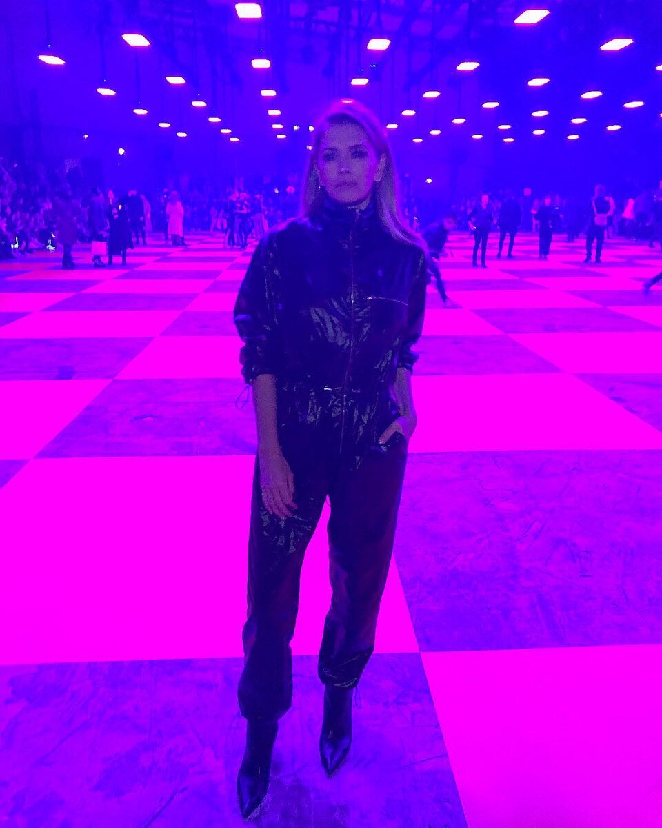 Фото — Instagram @mashavoguerussia