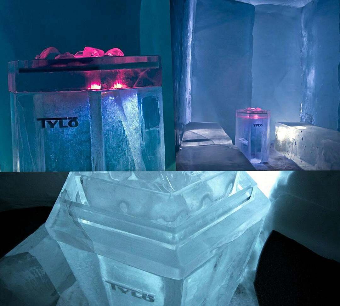Одна из саун Tylö превратилась в произведение искусства - скульптурная композиция полностью изо льда.
