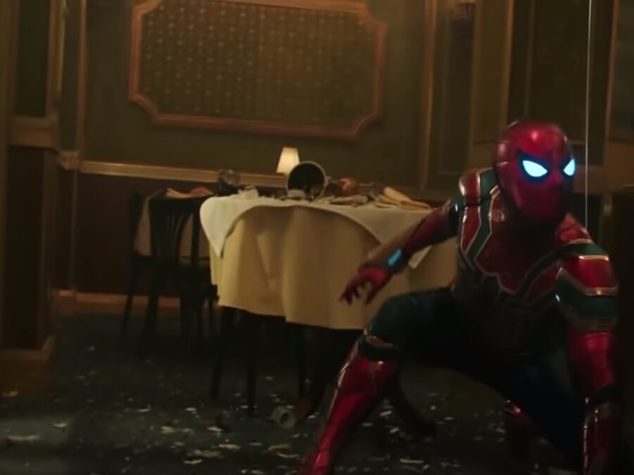 Кадр трейлера Человек-паук: Вдали от дома