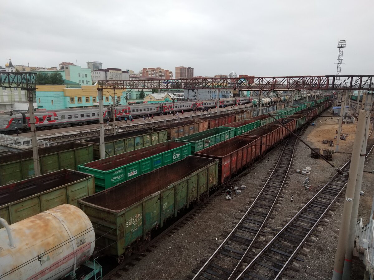 Хмурое утро на станции нашей