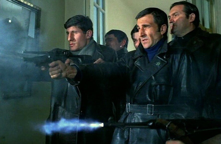 Кадр из фильма "Комиссар полиции обвиняет" (1973)