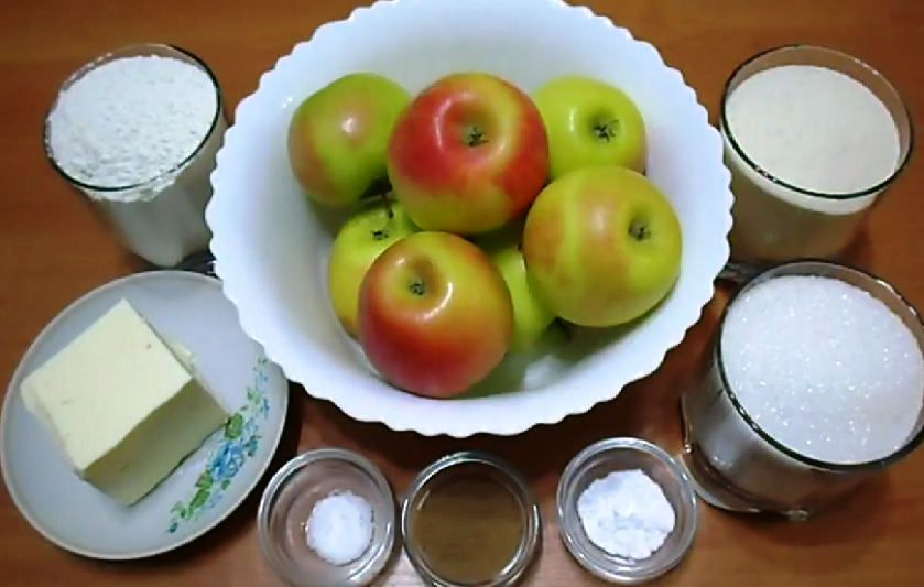 Насыпной пирог с яблоками по-болгарски - вкусная выпечка к чаю на скорую руку (без замешивания теста)