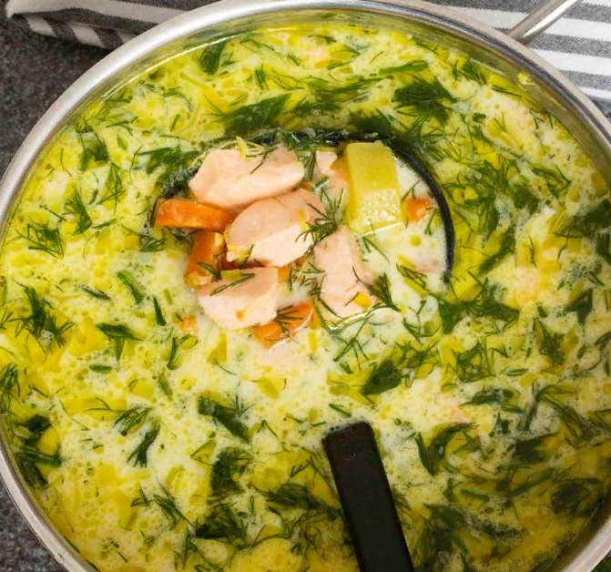 Суп финский с лососем и овощами