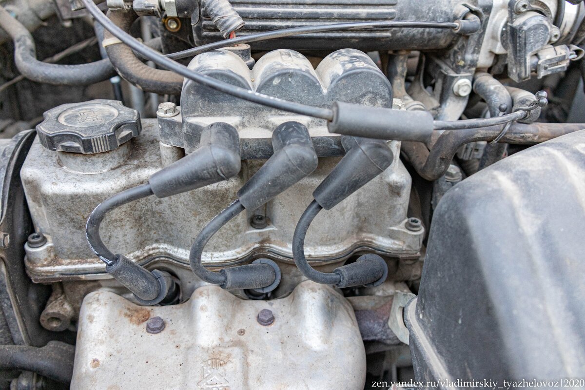 Обычно принято говорить, что мотор троит, но для двигателя Матиза "троение" — это штатный режим работы, так что пришлось изобрести новый термин – мотор "двоит"