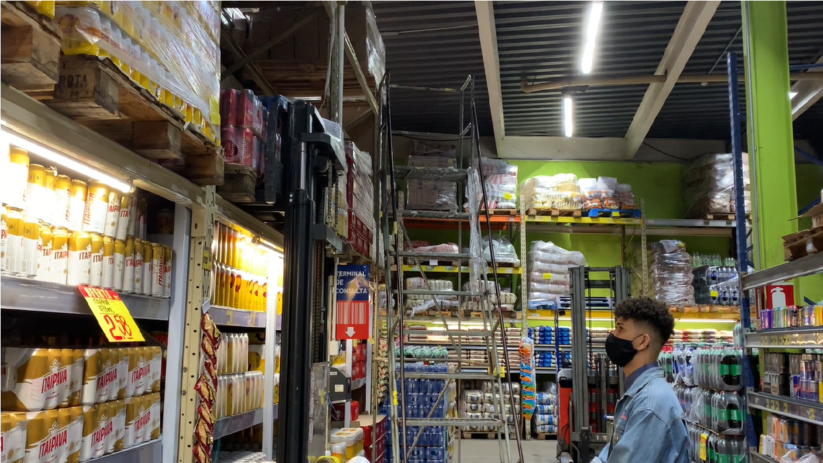 В оптовых магазинах представлен широкий выбор продукции