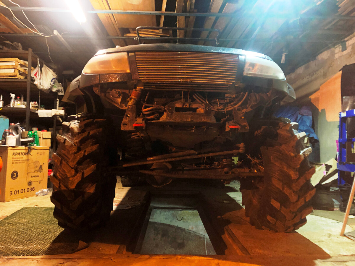  Прежде чем выехать на тракторах, проводится целый цикл проверок и работ.