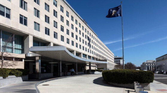    Госдеп: США не ведут переговоров с Россией по урегулированию украинского кризиса Андрей Бурков