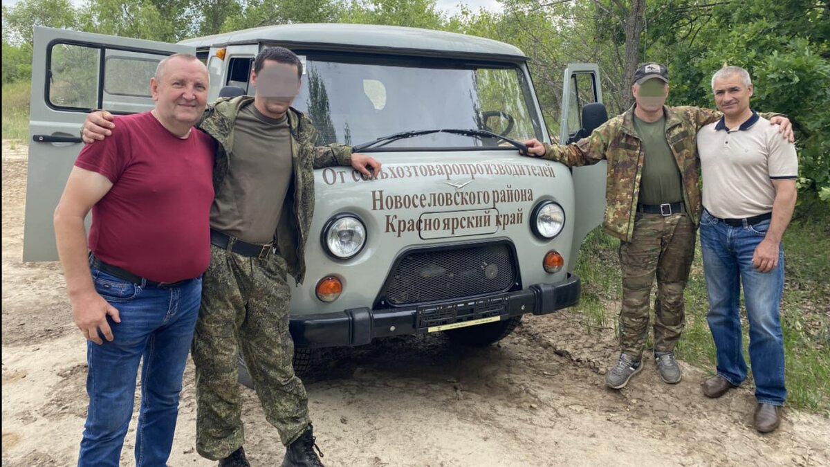 Грани новоселова газета. УАЗ. Мужики в УАЗИКЕ. Машина связи УАЗ. Новосёловское Луганская