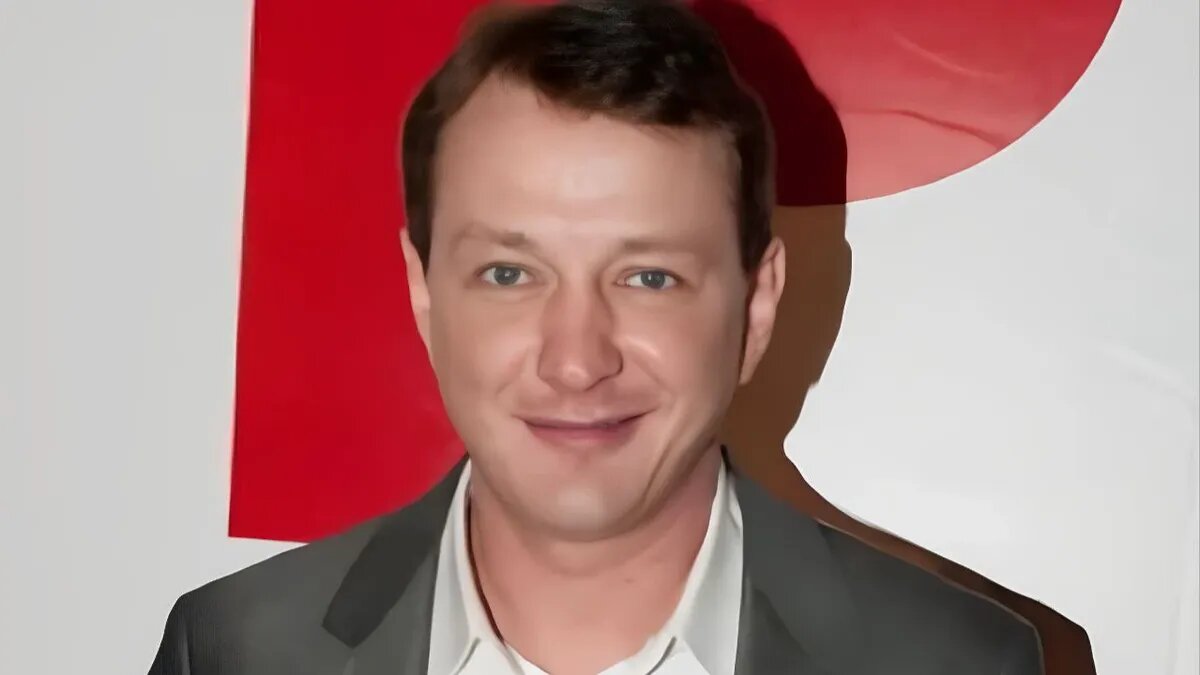 Марат Башаров идет по жизни с улыбкой. Фото: wikipedia.org