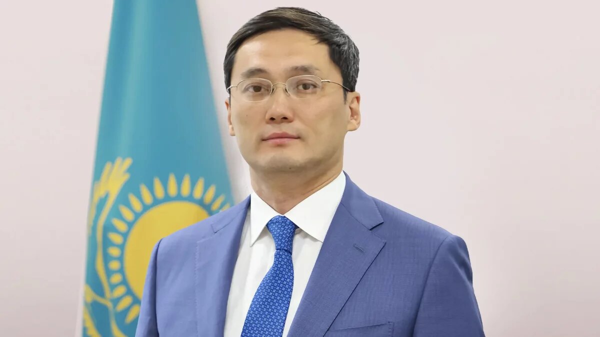    Фото: пресс-служба премьер-министра Август Макаров