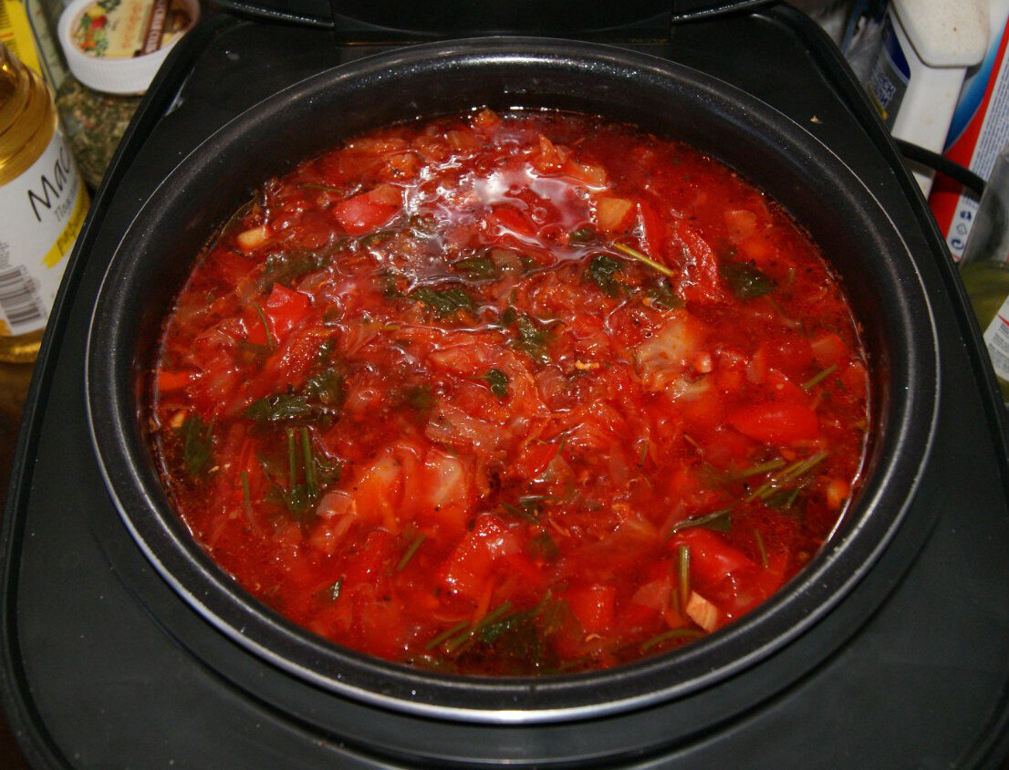 Как приготовить борщ в мультиварке