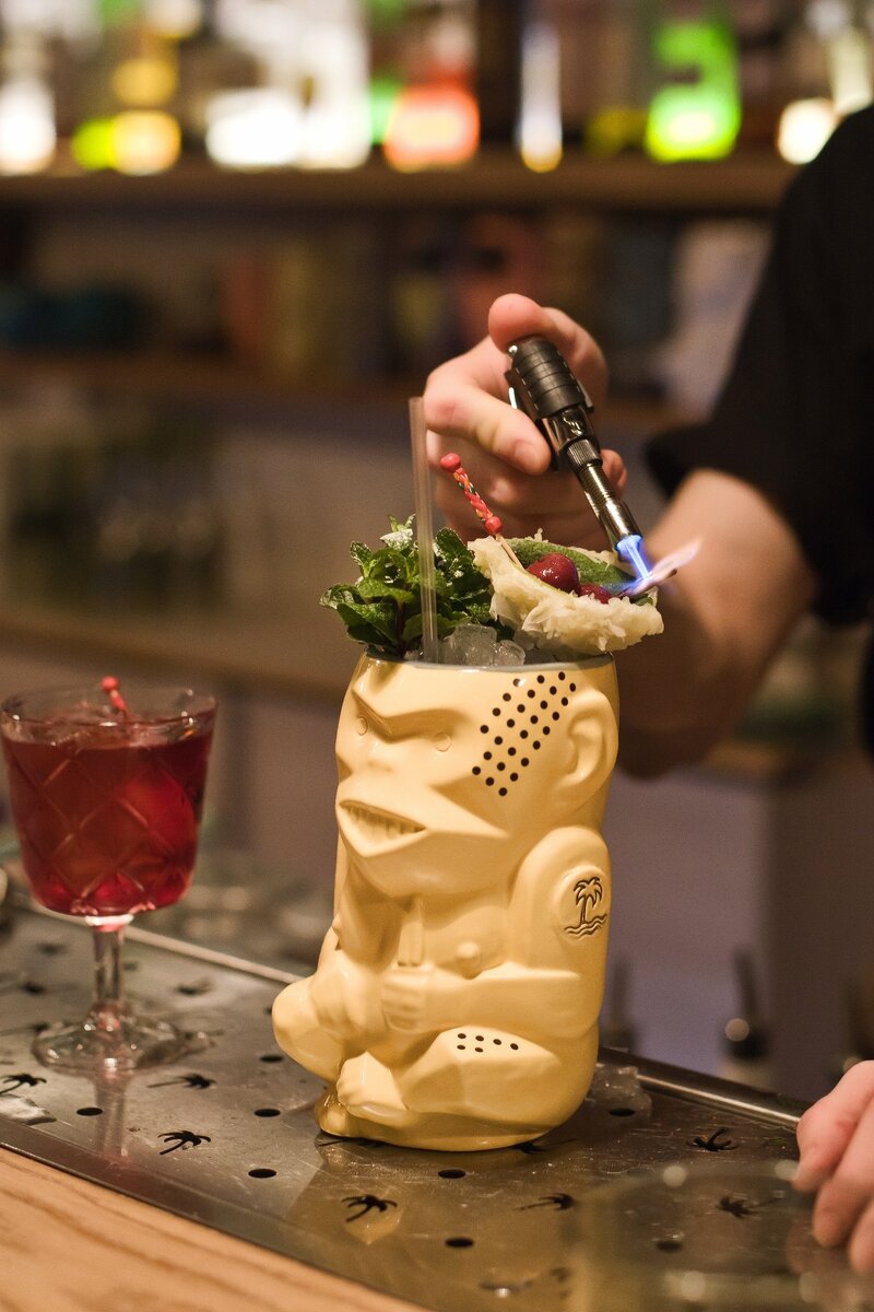 Monkey Killer – визитная карточка заведения. С ним надо быть аккуратней, но устоять невозможно)