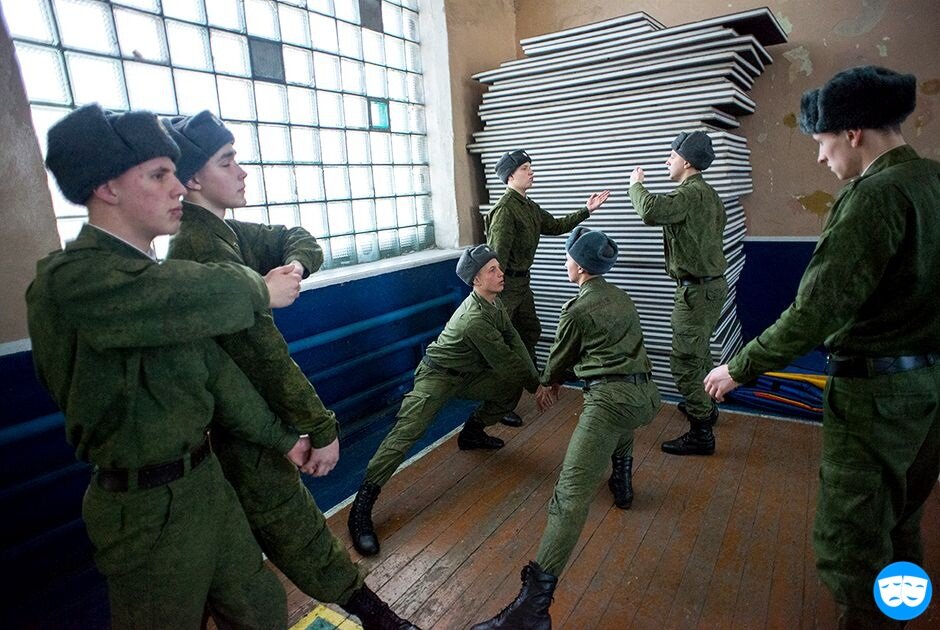 Как выглядит жизнь военных