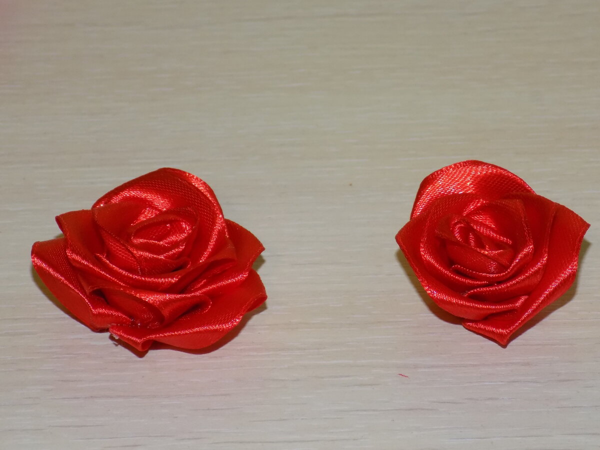 Бутон розы из шелковой ленты (ФОТО, ВИДЕО)