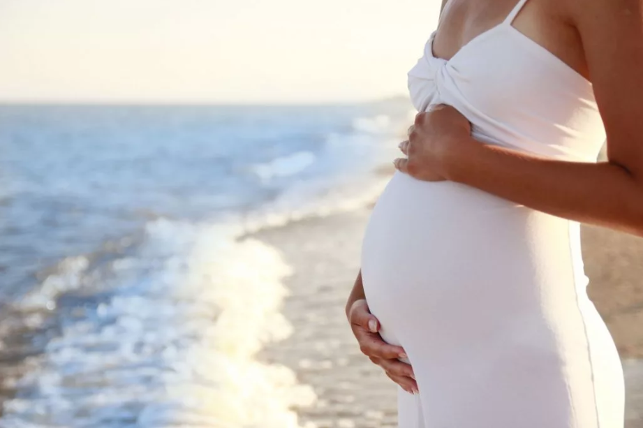 Беременная женщина