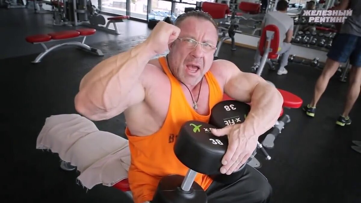 Легенда отечественного бодибилдинга - Николай Ясиновский, сейчас ему 57 лет